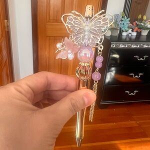 Elegant Butterfly Charm Pen - Gold and Purple
